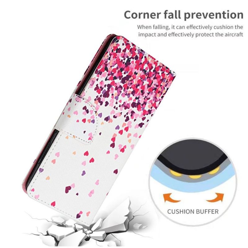 Housse iPhone 13 motifs coeurs