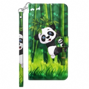 Housse iPhone 15 Plus Panda Bambou 3D à Lanière