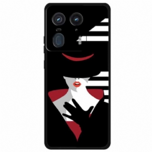 Coque Motorola Edge 50 Ultra Dame au Chapeau Noir