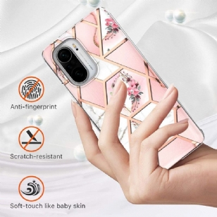 Coque Poco F3 / Xiaomi Mi 11i 5G marbre et couronne de fleurs