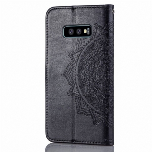 Housse Samsung Galaxy S10e Mandala relief en simili cuir