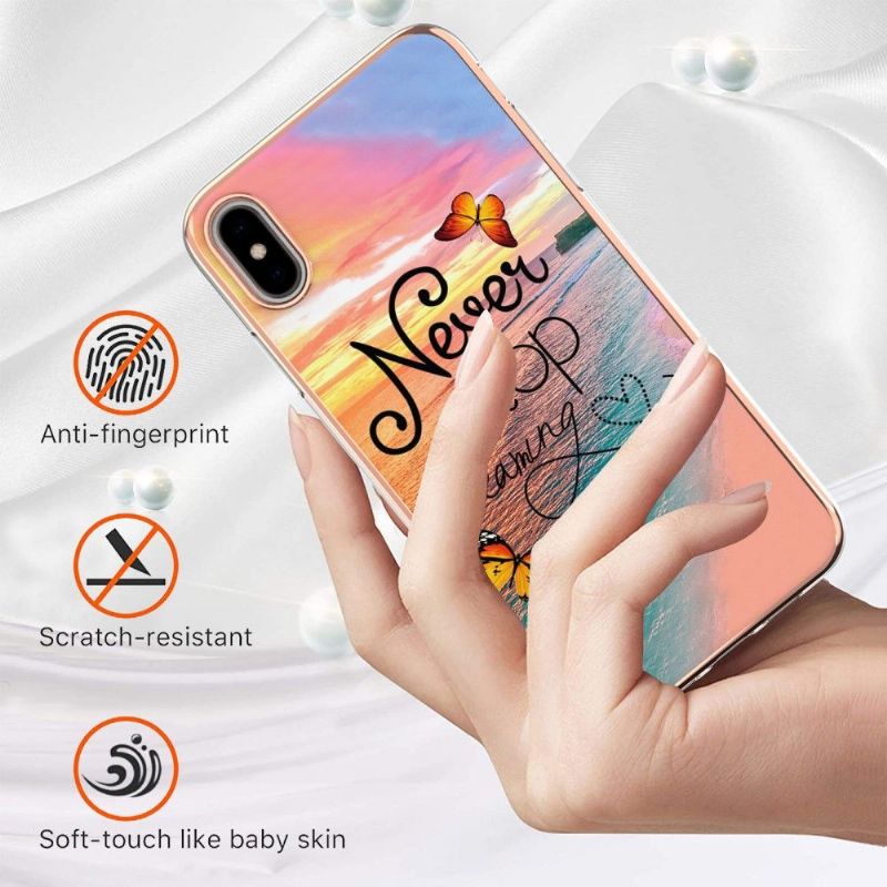 Coque iPhone XS Max Never Stop Dreaming