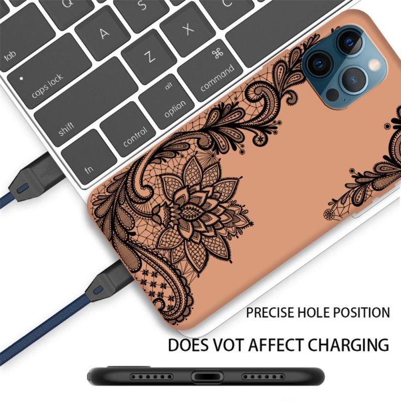 Coque iPhone 13 Pro Claudette dentelle