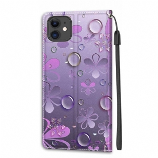 Housse iPhone 11 Illustration fleurs violettes