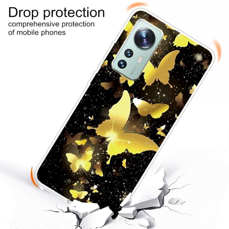 Coque Xiaomi 12 Pro illustration papillons dorés